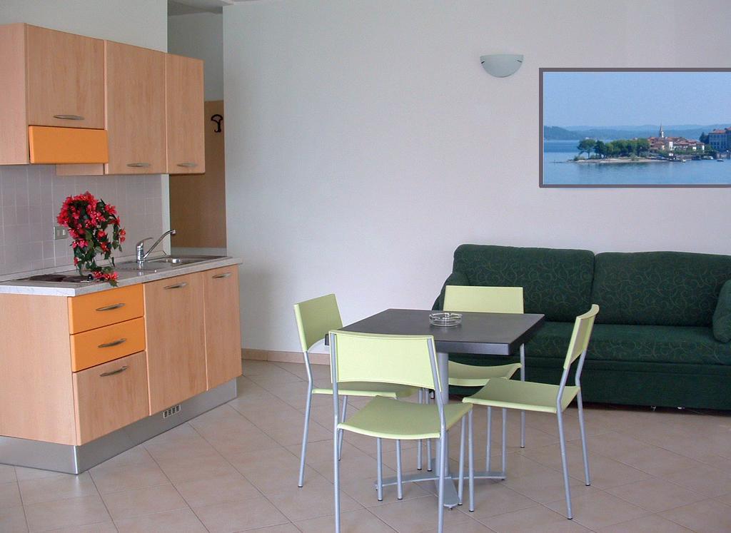 Residence Tre Ponti Вербания Номер фото